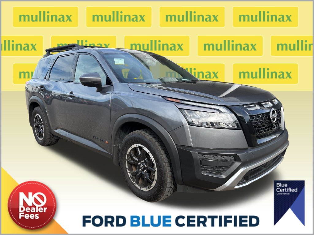 Used 2025 Nissan Pathfinder Rock Creek AWD/4WD 360° Tour