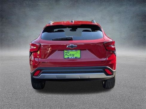 New 2026 Chevrolet Trax LT w/ Driver Confidence Package image 5