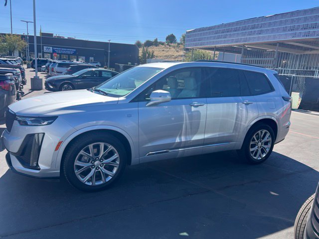 Used 2020 Cadillac XT6 Sport AWD/4WD image 2