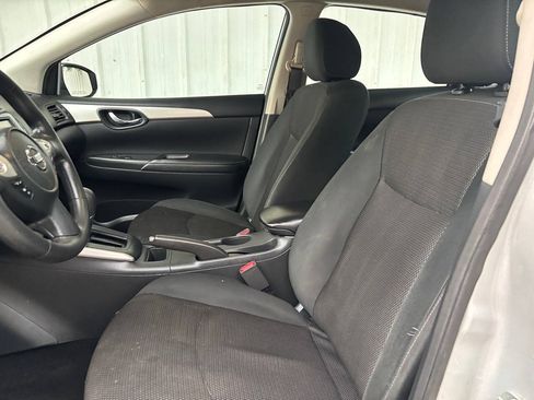 Used 2019 Nissan Sentra S FWD image 10