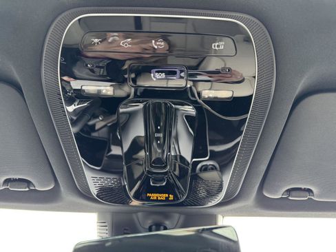 Certified 2025 Mercedes-Benz GLC 300 image 14