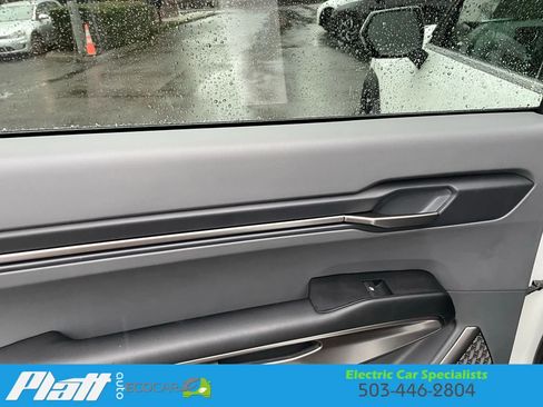 Used 2025 Kia EV9 Light Long Range image 35