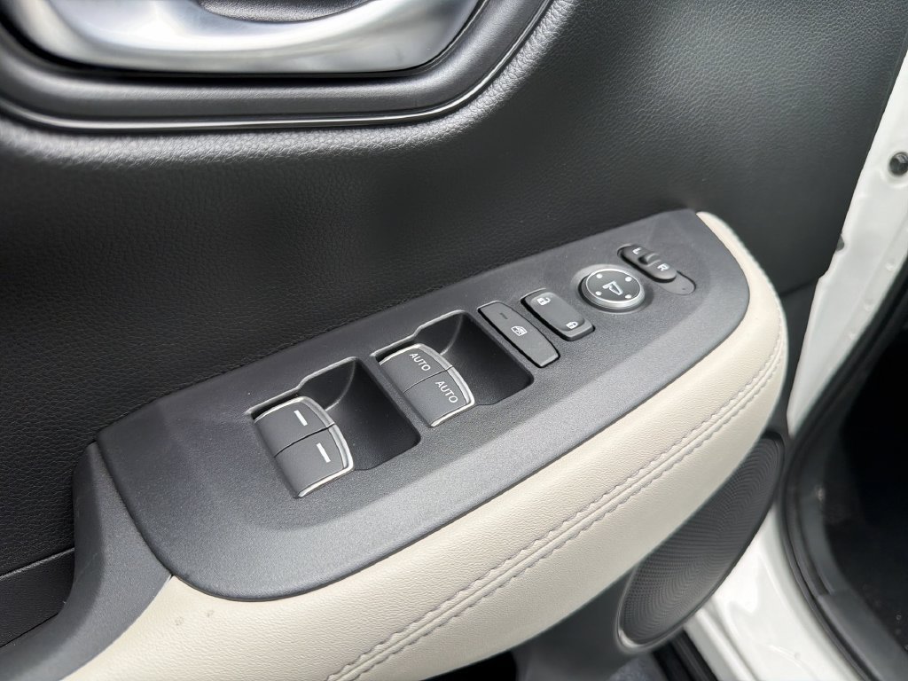 New 2027 Honda HR-V EX-L image 24