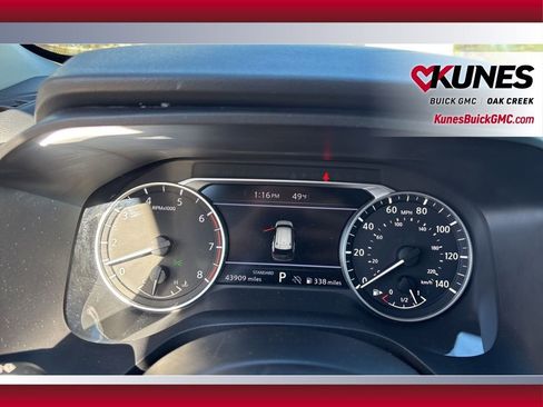 Used 2024 Nissan Rogue SV image 13