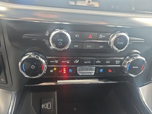 New 2025 Ford F150 Lariat w/ Equipment Group 501A Mid image 41