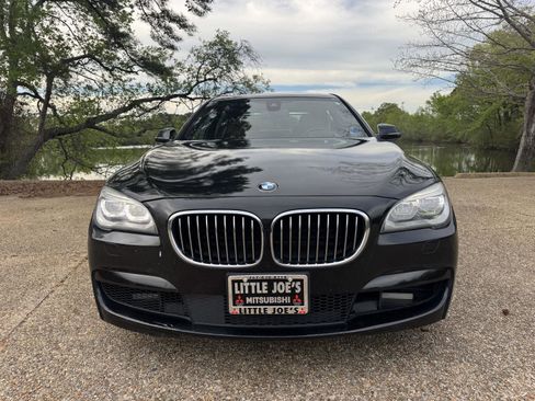 Used 2014 BMW 750Li image 13