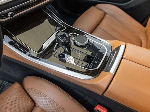 Used 2021 BMW X5 sDrive40i w/ Premium Package image 11