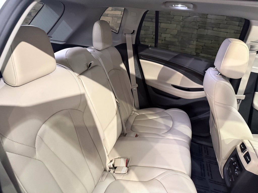 Used 2019 Buick Envision Premium AWD/4WD image 36