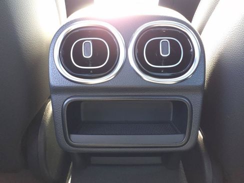 Used 2024 Mercedes-Benz C 300 4MATIC Sedan image 16
