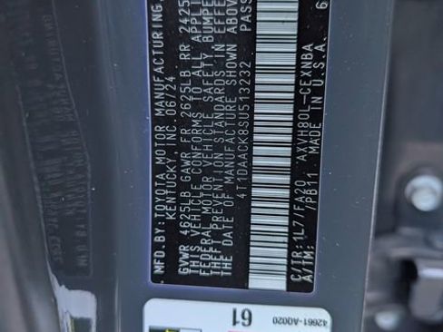 Used 2025 Toyota Camry LE FWD image 39