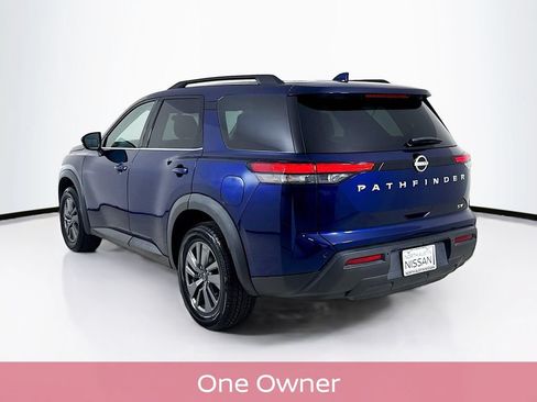Used 2024 Nissan Pathfinder SV FWD image 6