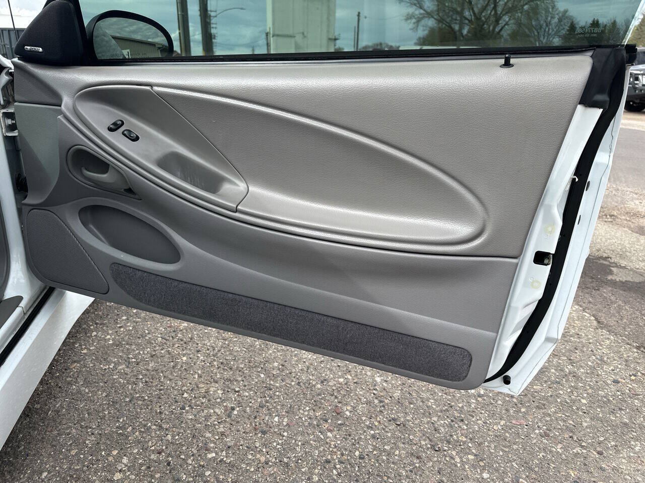 Used 1999 Ford Mustang GT RWD image 35