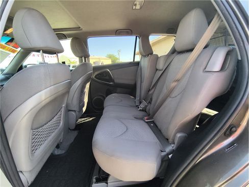 Used 2012 Toyota RAV4 4WD w/ Upgrade Value Pkg image 10