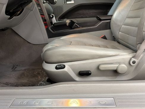 Used 2006 Ford Mustang GT image 20