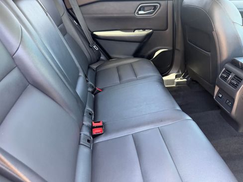 Certified 2021 Nissan Rogue SL FWD image 13