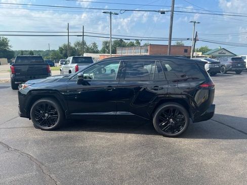 Used 2026 Toyota RAV4 XSE w/ Weather Package AWD/4WD image 6