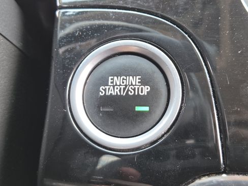 Used 2018 Buick Encore Preferred FWD image 19