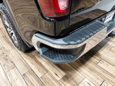 Used 2019 GMC Sierra 1500 SLE w/ SLE Value Package image 26