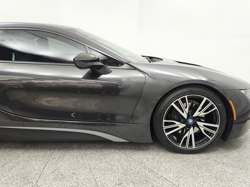 Used 2016 BMW i8 AWD/4WD image 17