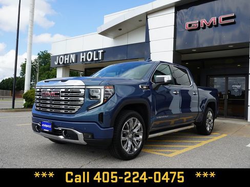 Used 2024 GMC Sierra 1500 Denali w/ Denali Reserve Package AWD/4WD image 1