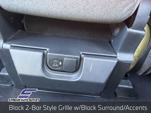 Used 2023 Ford F150 XLT w/ XTR Package image 16