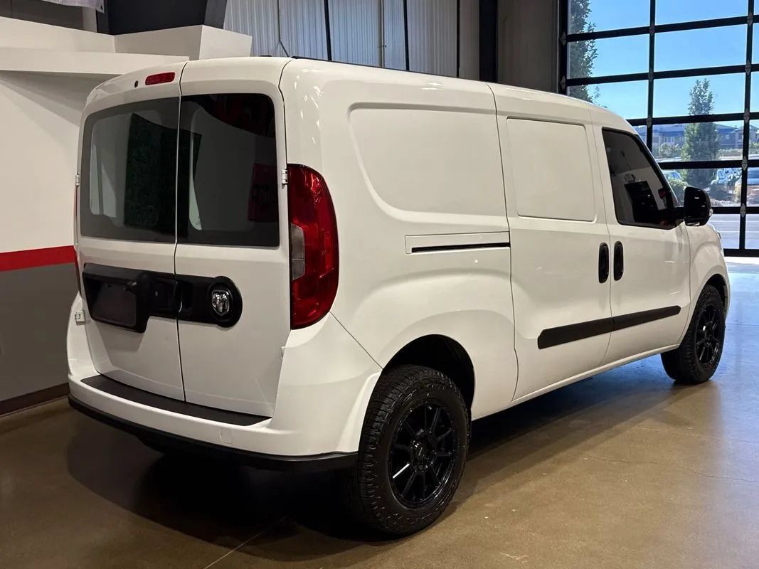 Used 2022 RAM ProMaster City Tradesman FWD image 5