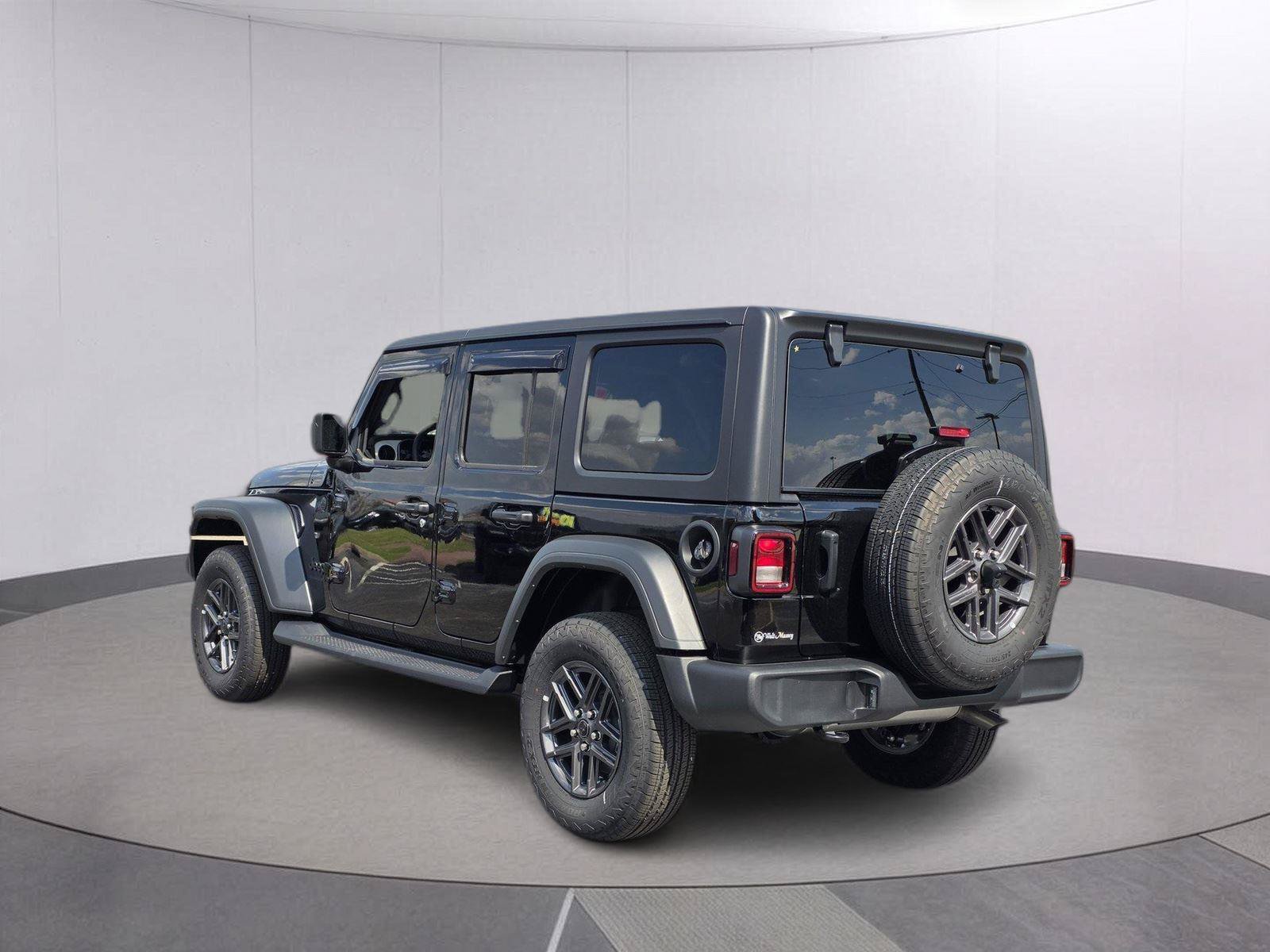 New 2026 Jeep Wrangler Unlimited Sport AWD/4WD image 7
