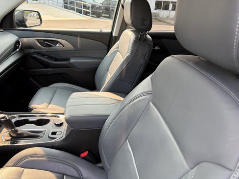 Certified 2019 Chevrolet Traverse LT w/ LPO, Floor Liner Package AWD/4WD image 8