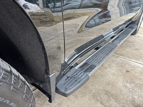 Used 2022 Chevrolet Silverado 1500 LTZ w/ LTZ Premium Package image 21