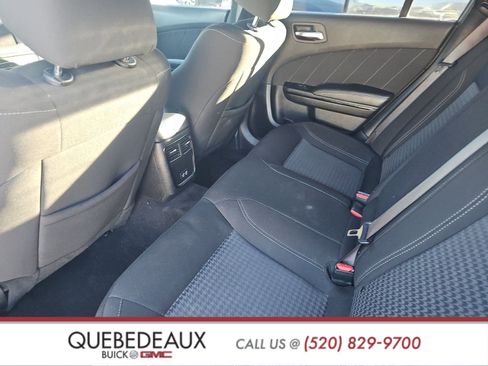 Used 2023 Dodge Charger SXT w/ Blacktop Package image 18