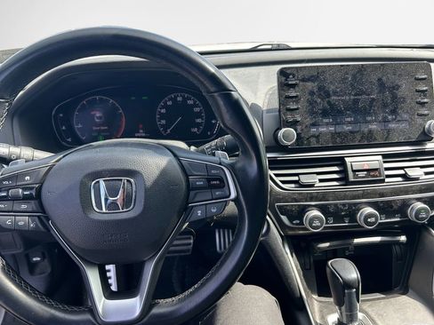 Used 2020 Honda Accord Sport image 16