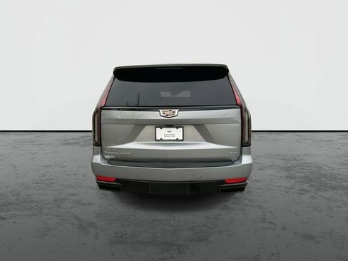 Certified 2024 Cadillac Escalade Sport w/ Touring Package image 6