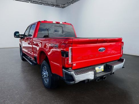 New 2025 Ford F250 Lariat image 3