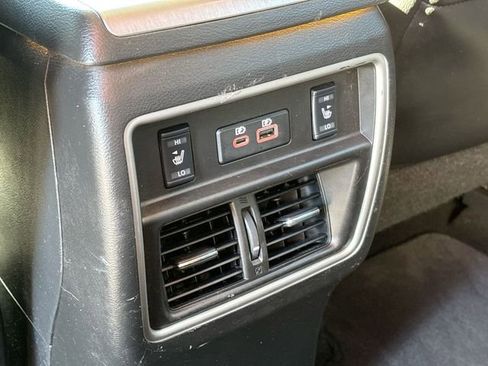 Used 2020 Nissan Murano SL w/ Moonroof Package image 19