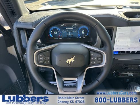 New 2025 Ford Bronco Outer Banks w/ Sasquatch Package image 14