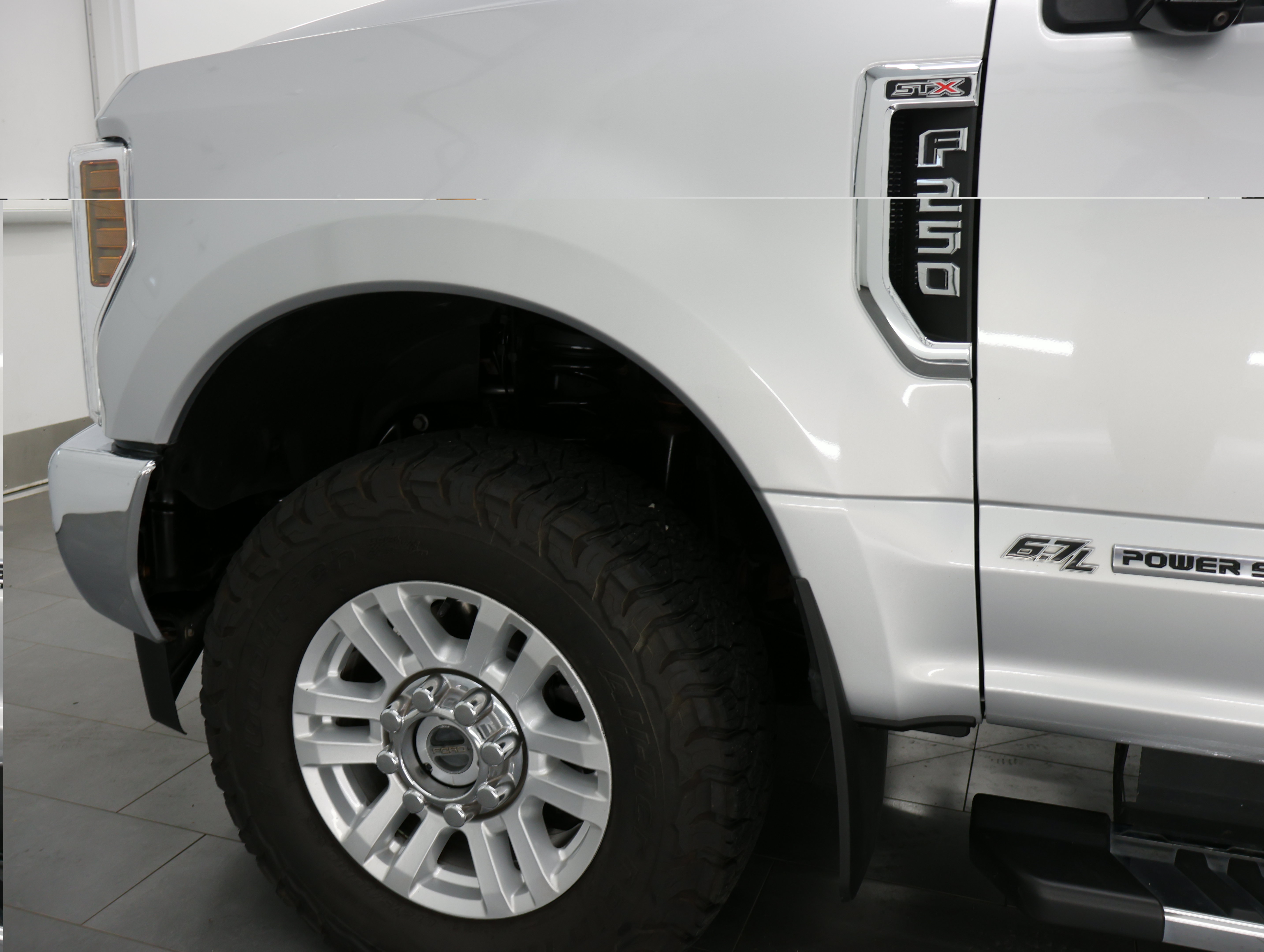 Used 2019 Ford F250 XL w/ STX Appearance Package AWD/4WD image 32