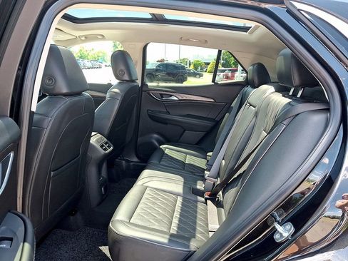 Used 2023 Buick Envision Avenir AWD/4WD image 10