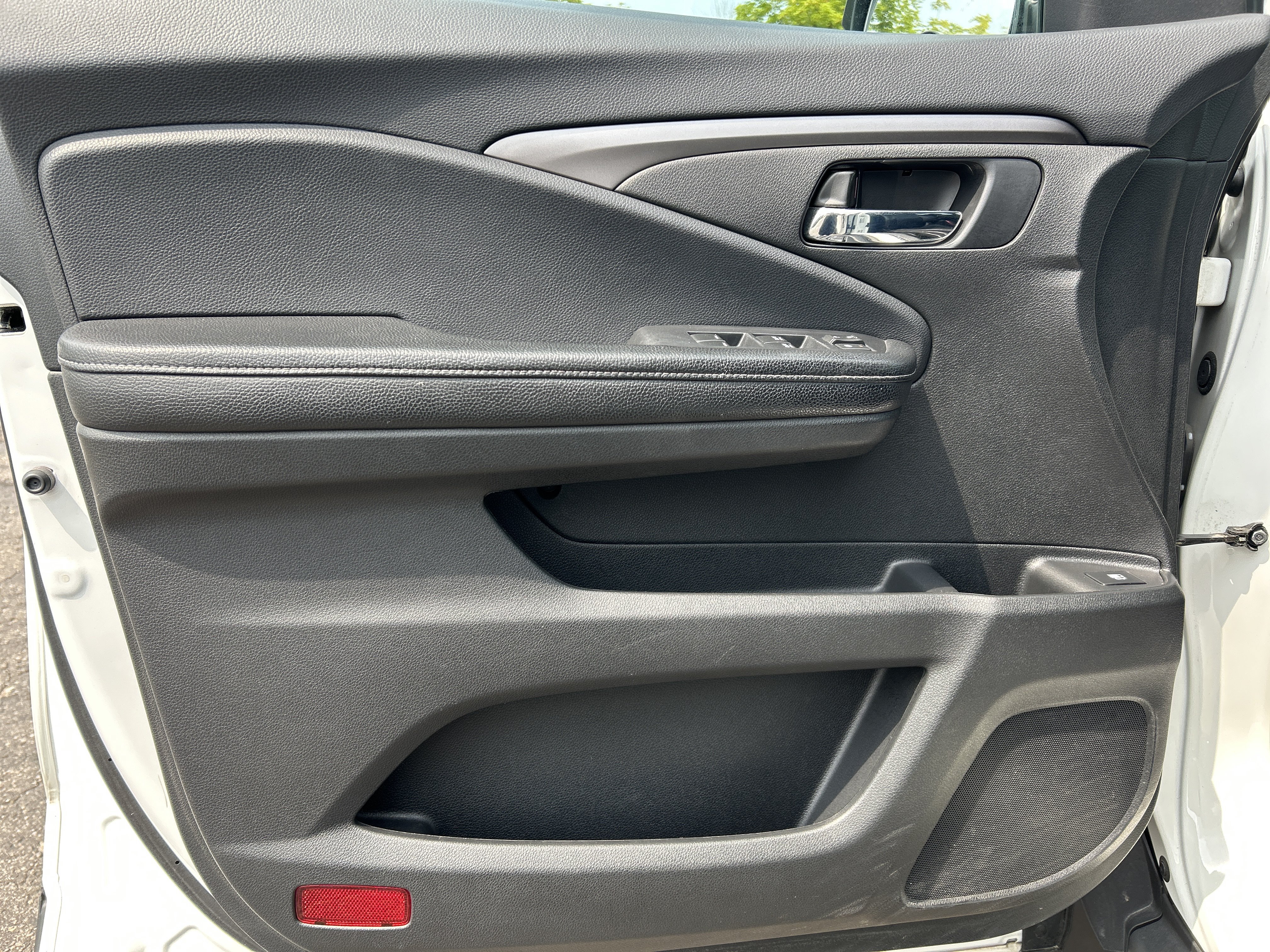 Used 2019 Honda Ridgeline RTL image 9