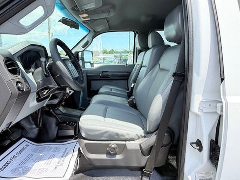 Used 2014 Ford F250 XL w/ Power Equipment Group AWD/4WD image 12