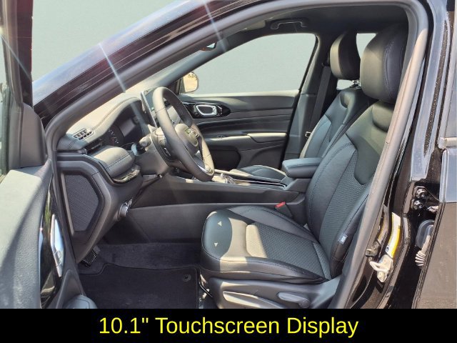 New 2026 Jeep Compass Latitude AWD/4WD image 20