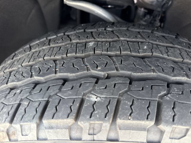 Used 2025 Chevrolet Tahoe Z71 AWD/4WD image 47