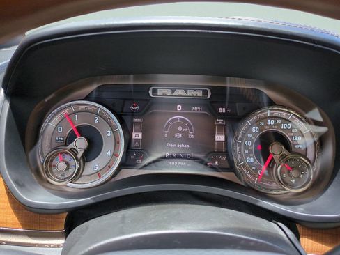 Used 2020 RAM 3500 Limited AWD/4WD image 22