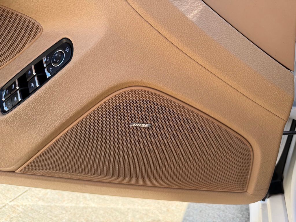 Used 2010 Porsche Panamera 4S AWD/4WD image 27