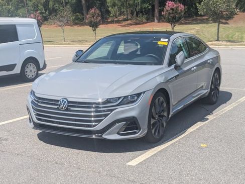 Used 2023 Volkswagen Arteon SEL AWD/4WD image 3