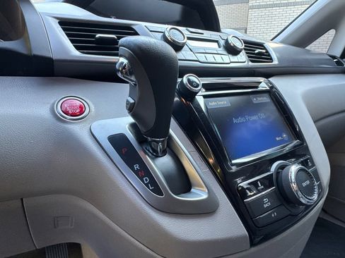 Used 2015 Honda Odyssey EX-L image 28