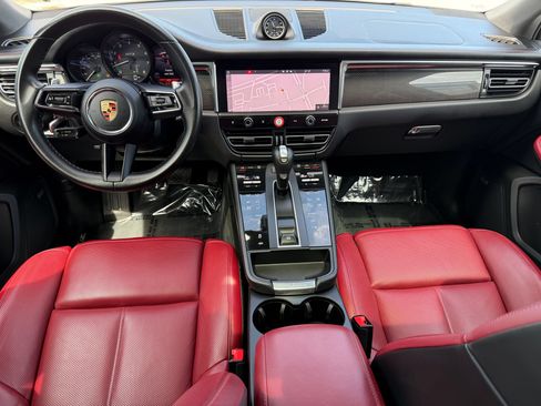 Certified 2022 Porsche Macan GTS w/ Premium Package Plus AWD/4WD image 14