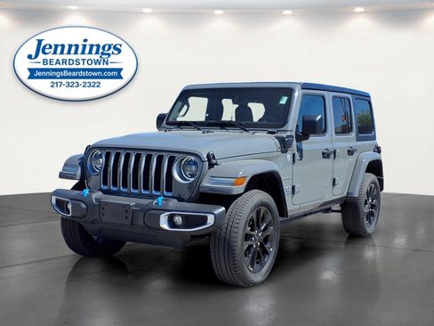 Used 2023 Jeep Wrangler Unlimited Sahara AWD/4WD image 4
