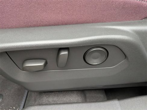 New 2026 Buick Envision Sport Touring image 22