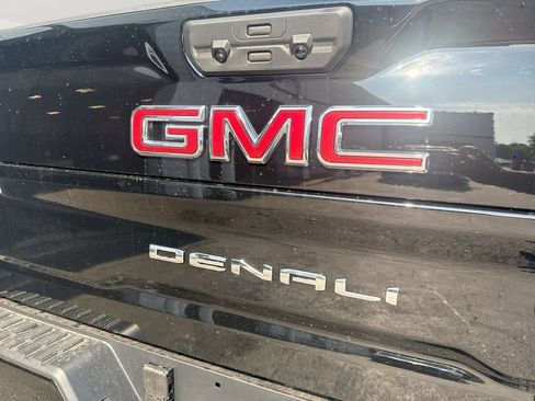 New 2026 GMC Sierra 2500 Denali w/ Denali Reserve Package AWD/4WD image 28
