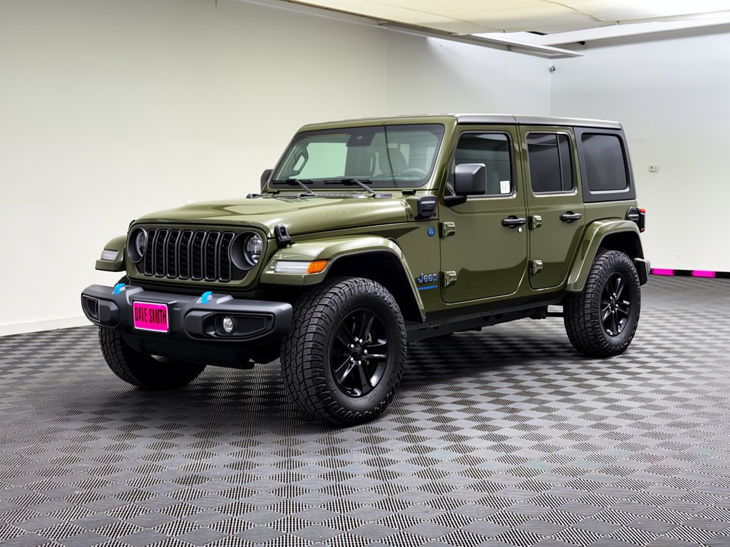 Used 2024 Jeep Wrangler Unlimited w/ Convenience Group AWD/4WD image 1